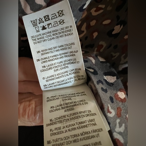 Boden Animal Print, Knit, Button-up Blouse - Picture 6 of 12